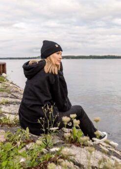 Wollmütze TOMKE Schwarz 9 Wollmütze TOMKE Schwarz -Noorlys 4012e512c261e06be1f123ea27016f57 0940a4d1 0030 4584 b346 71bdb1b286b4