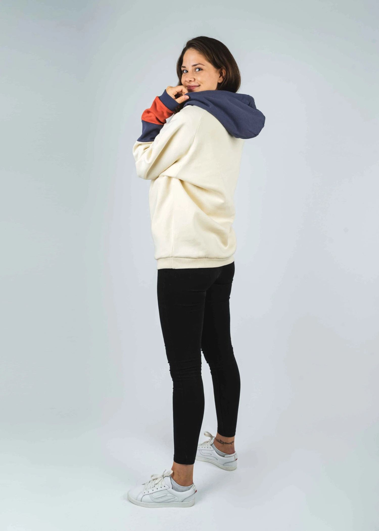 Hoodie TÜÜTJE PearledIvory 5 Hoodie TÜÜTJE PearledIvory – Bild 5