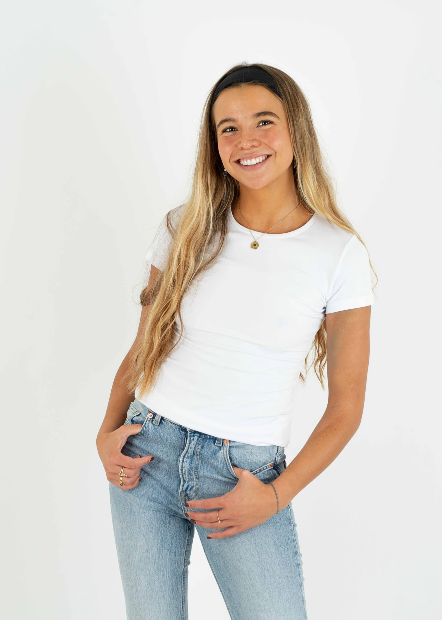 T-Shirt LINDA White 4 T-Shirt LINDA White – Bild 4