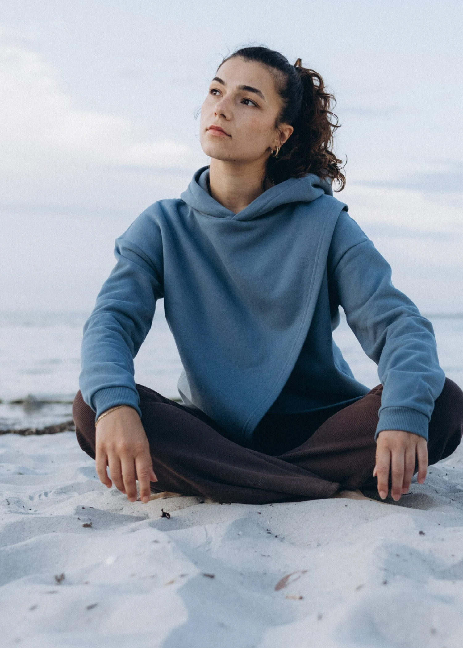 Hoodie VINGER StormyWeather 2 Hoodie VINGER StormyWeather – Bild 2