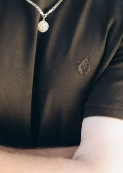 T-Shirt JOHANN Black 11 T-Shirt JOHANN Black -Noorlys bio maenner frauen strand nachhaltig faire sommer mode bio 93