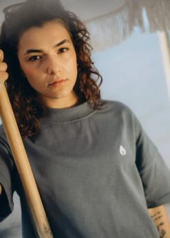 Heavy-T-Shirt ZITRONELLA StormyWeather/PersianViolet 11 Heavy-T-Shirt ZITRONELLA StormyWeather/PersianViolet -Noorlys bio sommer maenner frauen strand nachhaltig faire mode bio summer 139