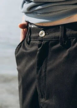 Relaxed-Short RULLEN Black 19 Relaxed-Short RULLEN Black -Noorlys bio sommer maenner frauen strand nachhaltig faire mode bio summer 166