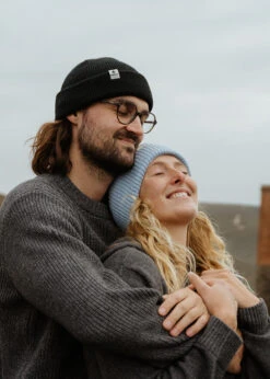 Strickpullover SLICHT Anthracite 19 Strickpullover SLICHT Anthracite -Noorlys cold curvy grosse groessen winter nachhaltig fair produziert warm kuschlig boxershorts winter schoen 17 8c7be47c f4c9 45d9 aa54 f4735b281c44