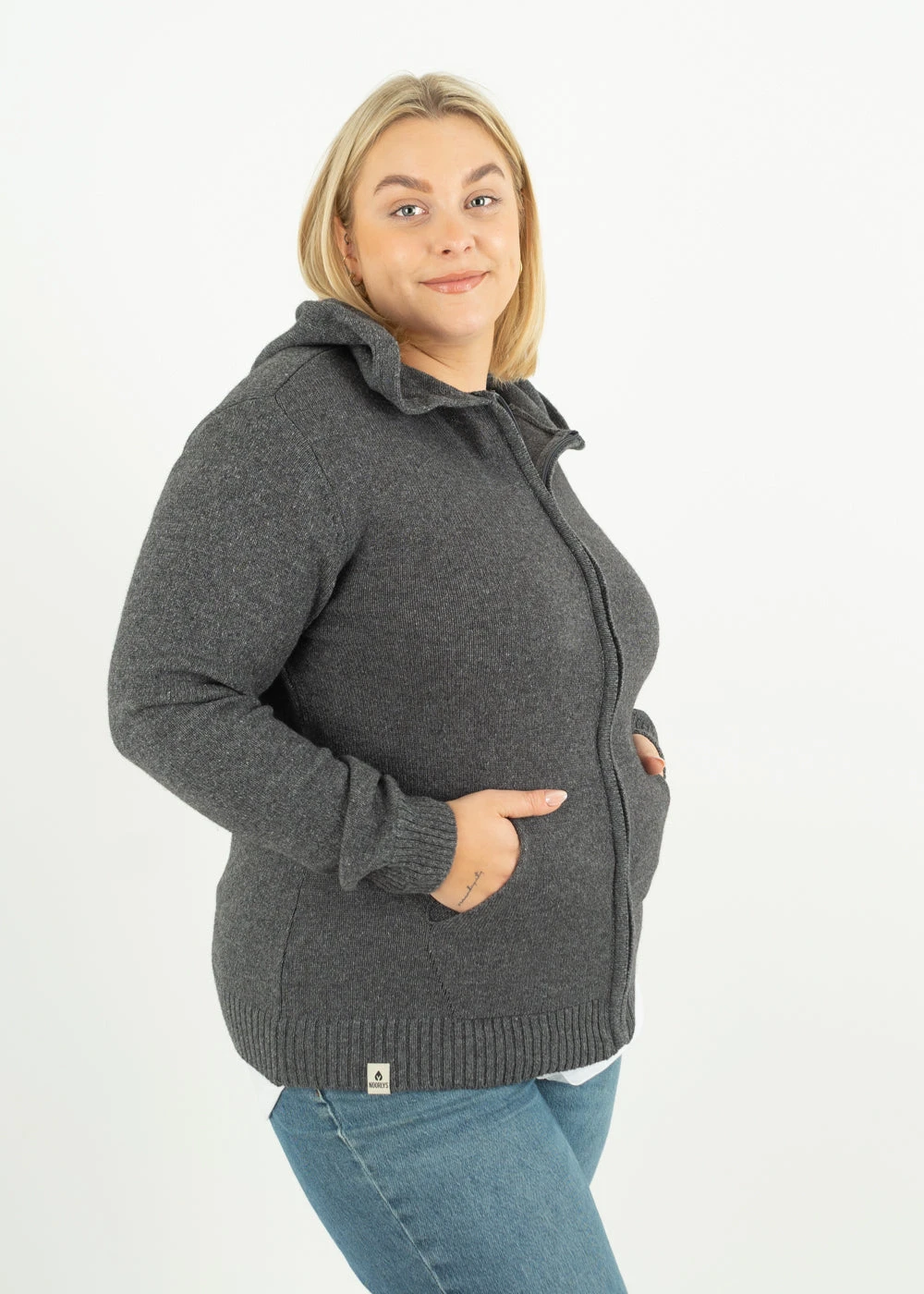 Strickjacke JULIE Anthracite 15 Strickjacke JULIE Anthracite – Bild 15