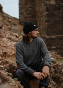 Strickpullover SLICHT Anthracite 23 Strickpullover SLICHT Anthracite -Noorlys cold curvy grosse groessen winter nachhaltig fair produziert warm kuschlig boxershorts winter schoen 21 693c5035 e2c8 4d4b 9c93 7d45612df645