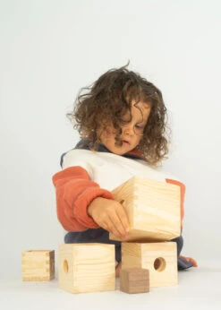 Hoodie TÜÜG GreyStone -Noorlys cold kids winter nachhaltig fair produziert warm kuschlig boxershorts winter schoen 9