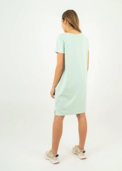 T-Shirt-Kleid SPILLIG CameoGreen 15 T-Shirt-Kleid SPILLIG CameoGreen -Noorlys fair cool sommer frauen bio laessig weich biologisch kleidung 169