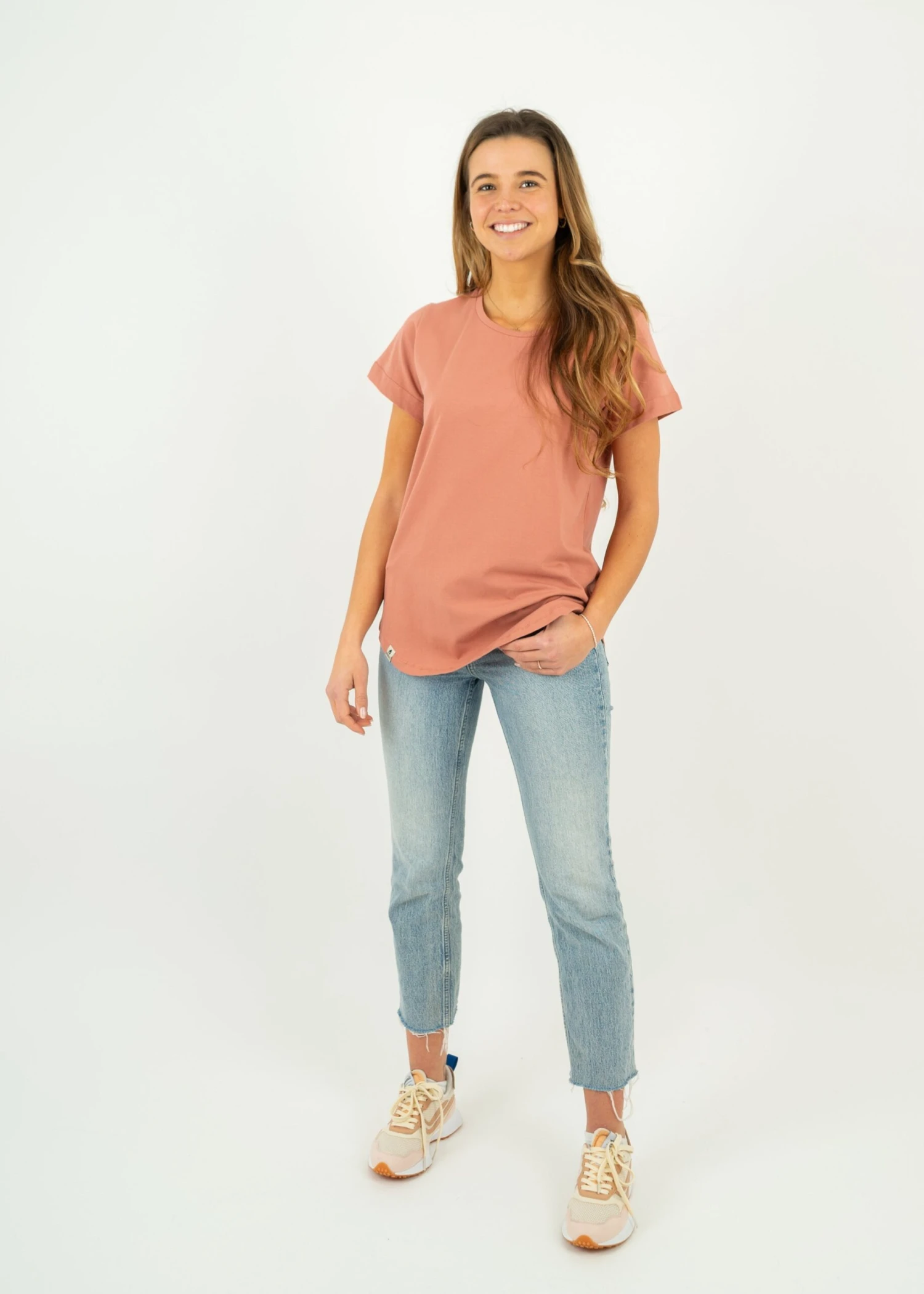 T-Shirt SCHIER LightMahagony 7 T-Shirt SCHIER LightMahagony – Bild 7