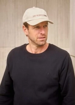 Basic-Sweater MOODIG Black 14 Basic-Sweater MOODIG Black -Noorlys gemuetlich bio baumwolle hoodie nachhaltig fair produziert mode strick sommer cool 44