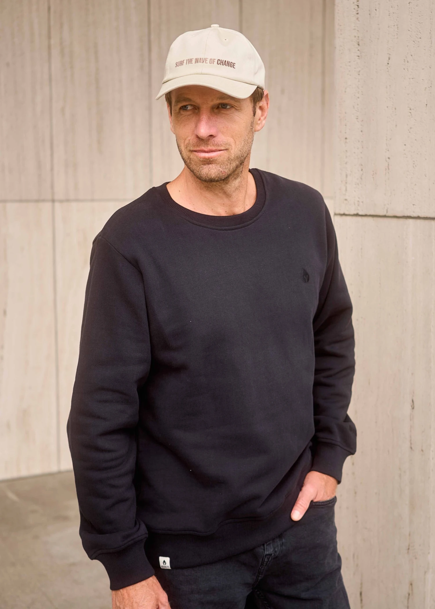 Basic-Sweater MOODIG Black 5 Basic-Sweater MOODIG Black – Bild 5