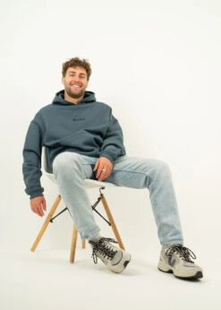 Heavy-Sweat Hoodie PUNDIG DarkSlate 28 Heavy-Sweat Hoodie PUNDIG DarkSlate -Noorlys heavy sweat nachhaltig fair produziert warm kuschlig winter schoen 36