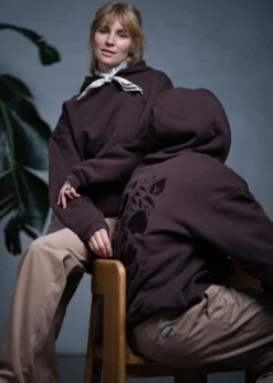 Heavy-Sweat Hoodie SWOOR SealBrown 26 Heavy-Sweat Hoodie SWOOR SealBrown -Noorlys heavy sweat new nachhaltig fair produziert warm kuschlig schoen 246