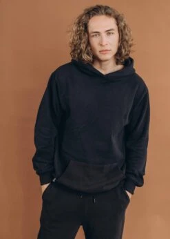 Bündel Hoodie MIKA & Jogginghose MOMME Black 14 Bündel Hoodie MIKA & Jogginghose MOMME Black -Noorlys herren damen winter nachhaltig fair produziert warm kuschlig boxershorts winter cool schoen 67