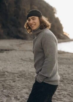 Schwerer Woll-Troyer OSKAR Ash 18 Schwerer Woll-Troyer OSKAR Ash -Noorlys herren damen winter nachhaltig fair produziert warm kuschlig boxershorts winter cool schoen 681