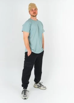 Jogginghose SUNDAG Black/Black -Noorlys jogger hoodie socken socks fair produziert mann bio nachhaltig men sommer hose mode fashion noorlys baumwolle sundag