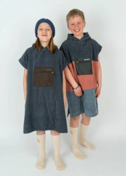 Kinder-Surf-Poncho MALIA Anthracite 15 Kinder-Surf-Poncho MALIA Anthracite -Noorlys kids new sommer 133