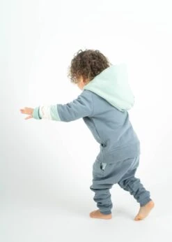 GOTS Hoodie TÜÜTJE StormyWeather 11 GOTS Hoodie TÜÜTJE StormyWeather -Noorlys kids winter kuschlig warm fair bio kinder nachhaltig gots 34