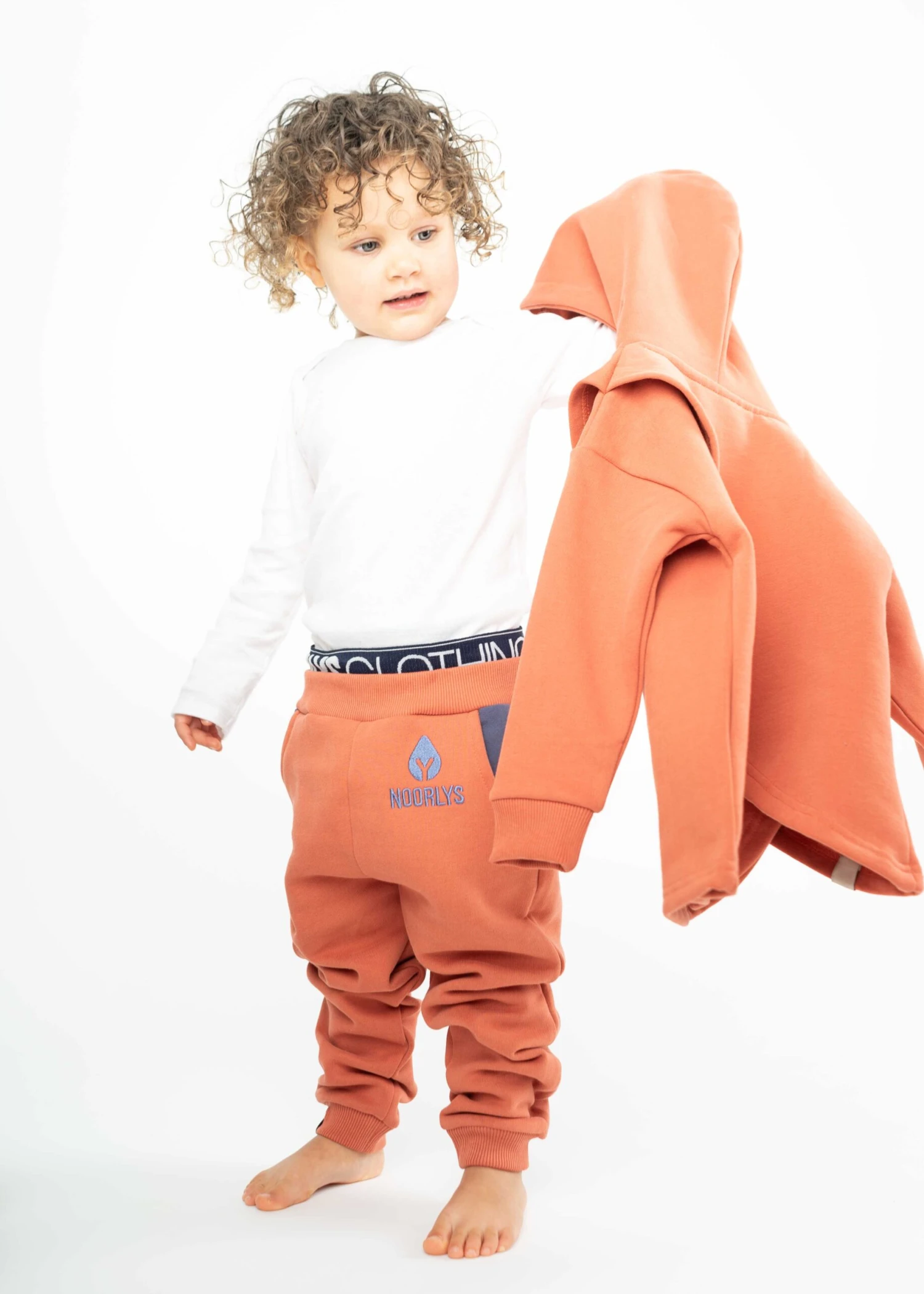 GOTS-Hoodie VINGER Bruschetta 11 GOTS-Hoodie VINGER Bruschetta – Bild 11