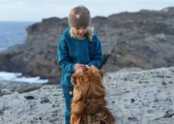 Hoodie CLASSIC CorsairBlue 18 Hoodie CLASSIC CorsairBlue -Noorlys kinder bekleidung hoodie fair produziert noorlys hautfreundlich kuschelig blau