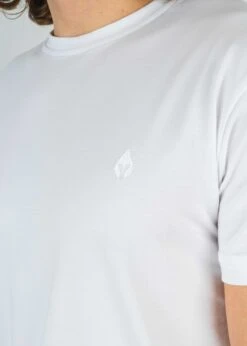 T-Shirt JOHANN White 22 T-Shirt JOHANN White -Noorlys kuschlig fair produziert bio baumwolle warm men laessig kollektion new 147