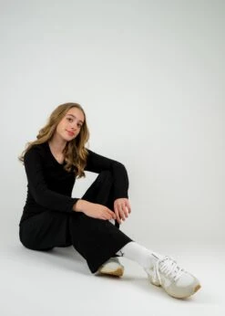 Longsleeve LINDA Black -Noorlys kuschlig fair produziert bio baumwolle warm women laessig kollektion new 3