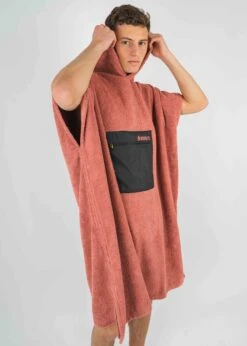 Surf-Poncho MALIA OldRose -Noorlys kuschlig fair produziert bio baumwolle warm women laessig kollektion new men sommer 332