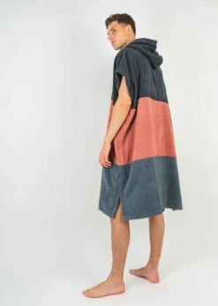 Surf-Poncho TREE Anthracite/Rose/Stormy -Noorlys kuschlig fair produziert bio baumwolle warm women laessig kollektion new men sommer 342