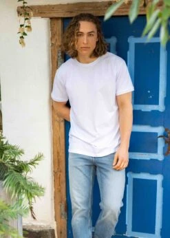 T-Shirt JOHANN White 17 T-Shirt JOHANN White -Noorlys kuschlig fair produziert bio baumwolle warm women laessig kollektion new sommer men style 2