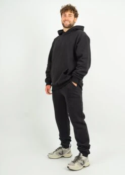 Bündel Hoodie MIKA & Jogginghose MOMME Black 10 Bündel Hoodie MIKA & Jogginghose MOMME Black -Noorlys maenner buendel nachhaltig fair produziert warm kuschlig muetze winter cool 35 8d7e3856 235d 4923 b5ec b39abd86450d