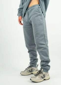 Bündel Hoodie MIKA & Jogginghose MOMME StormyWeather -Noorlys maenner buendel nachhaltig fair produziert warm kuschlig muetze winter cool 40