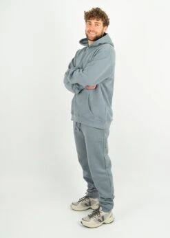 Bündel Hoodie MIKA & Jogginghose MOMME StormyWeather -Noorlys maenner buendel nachhaltig fair produziert warm kuschlig muetze winter cool 47