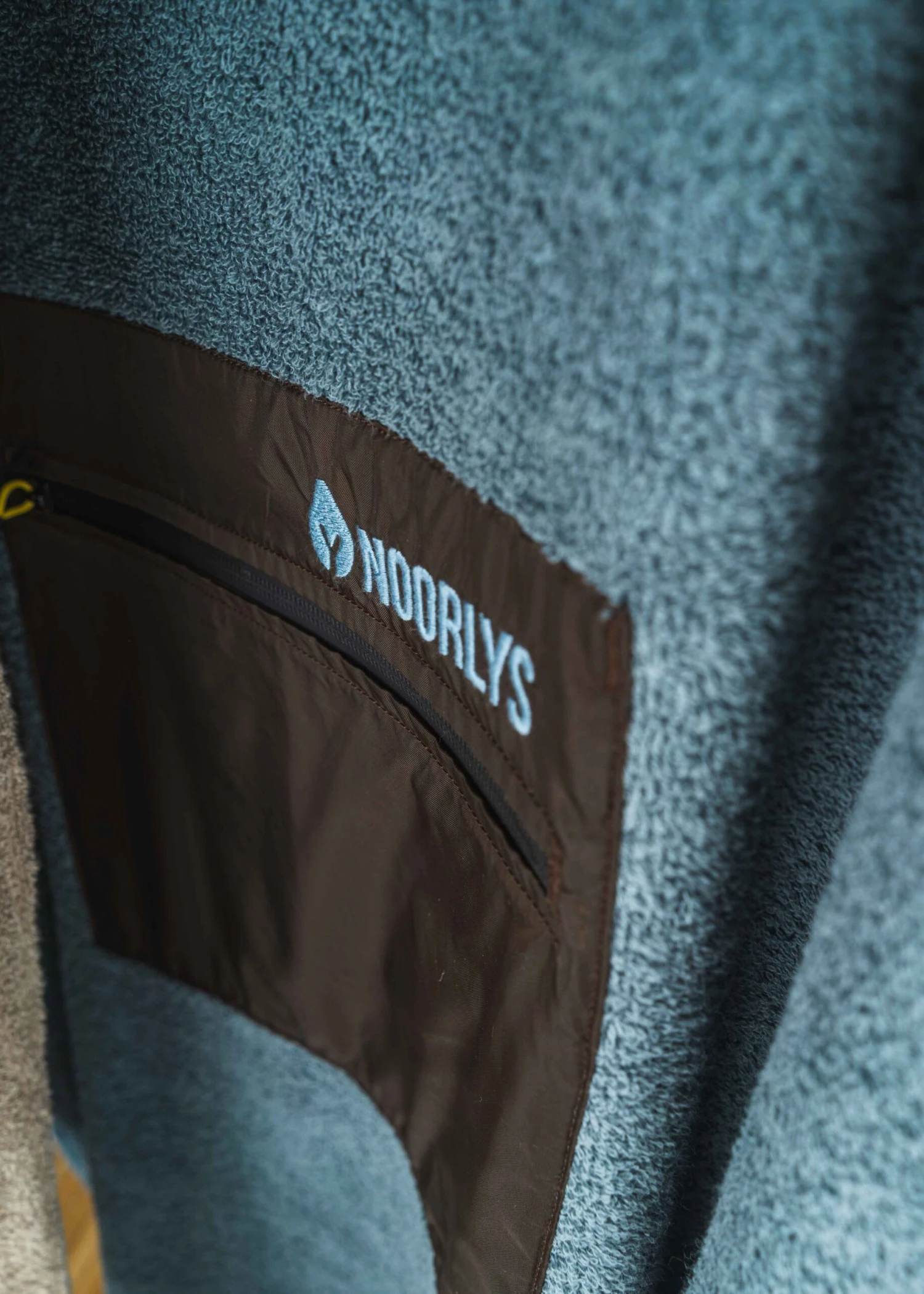 Kinder-Surf-Poncho MALIA StormyWeather 5 Kinder-Surf-Poncho MALIA StormyWeather – Bild 5