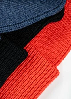 Wollmütze KARLI Black -Noorlys muetze schal nachhaltig warm kuschlig cozy herbst kalt fair 3 ac5c0a90 8c00 4ede 86ac dd9d8eb7cd92