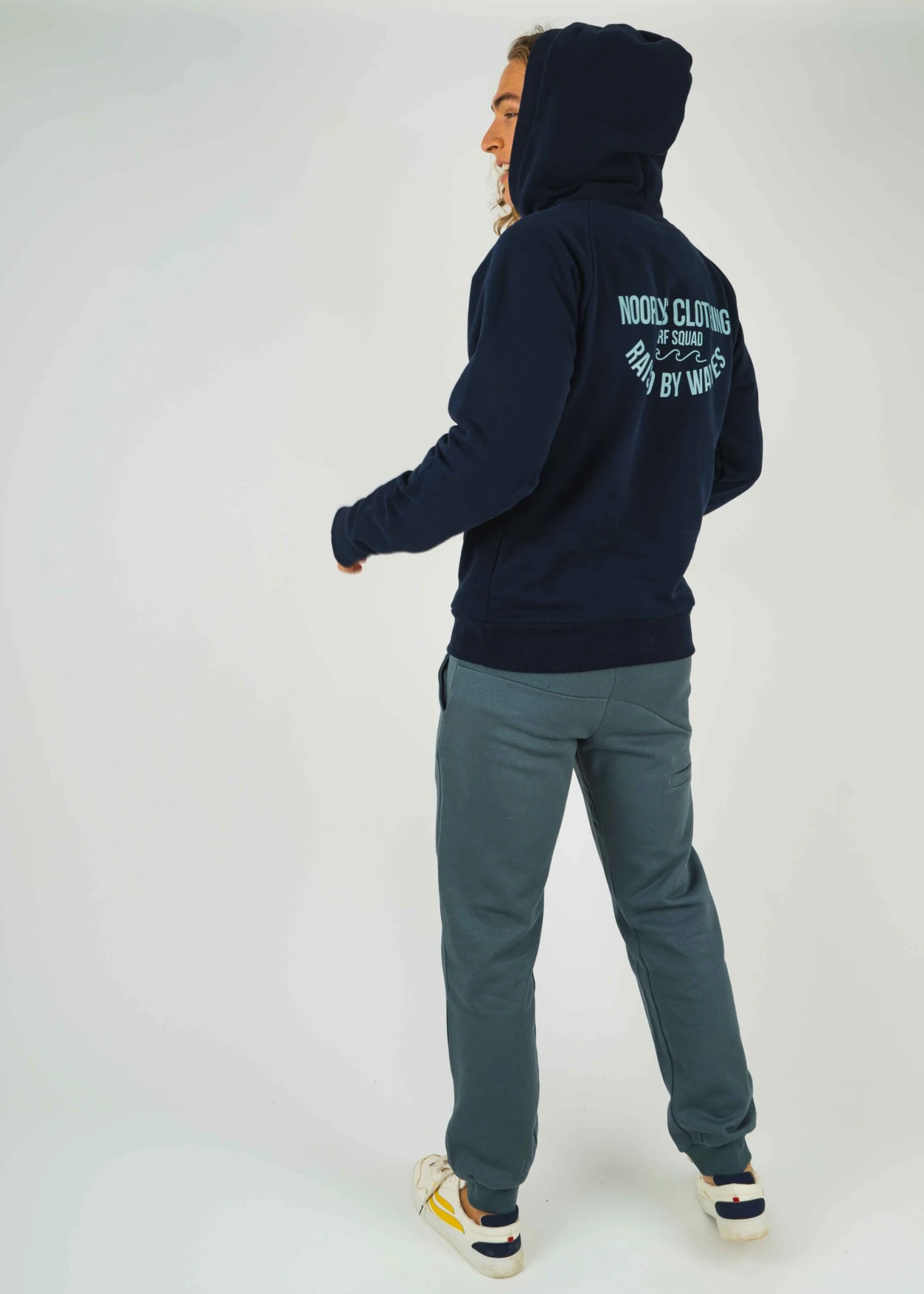 Jogginghose STIEFBUCK StormyWeather 11 Jogginghose STIEFBUCK StormyWeather – Bild 11