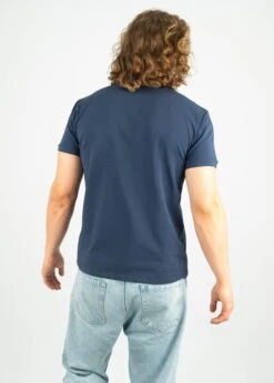 Bündel T-Shirt JOHANN Navy & UltimateGrey 11 Bündel T-Shirt JOHANN Navy & UltimateGrey -Noorlys nachhaltig buende menl fair produziert warm kuschlig muetze winter frauen 3