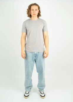 Bündel T-Shirt JOHANN Navy & UltimateGrey 12 Bündel T-Shirt JOHANN Navy & UltimateGrey -Noorlys nachhaltig buende menl fair produziert warm kuschlig muetze winter frauen 4