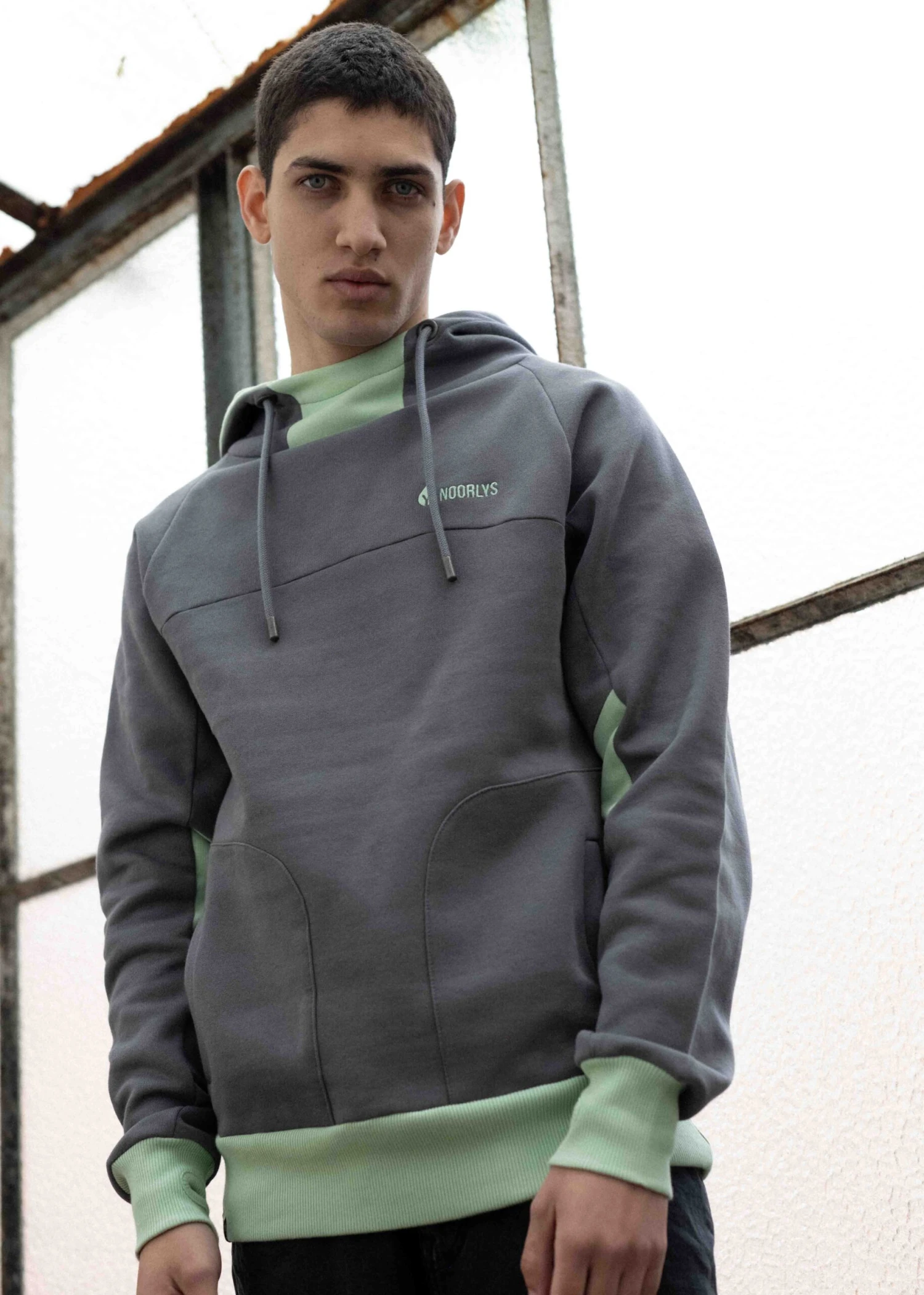 Hoodie STORM SmokedPearl/CameoGreen 9 Hoodie STORM SmokedPearl/CameoGreen – Bild 9
