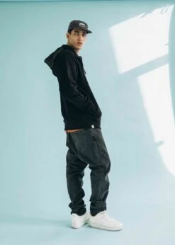 Sweatjacke STRIPPEN Black 21 Sweatjacke STRIPPEN Black -Noorlys noorlys herren damen sommer nachhaltig fair produziert warm kuschlig cool schoen 98