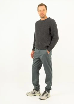 Jogger-Chino MAANDAG StormyWeather 22 Jogger-Chino MAANDAG StormyWeather -Noorlys noorlys shooting nachhaltig fair produziert cool sommer schoen 191