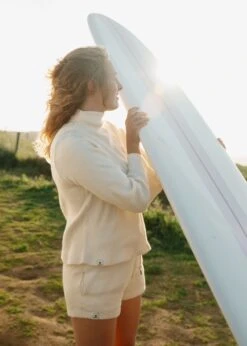 Short MADITA Ecru -Noorlys sommer heavy sweat kollektion nachhaltig faire mode bio materialien summer 27 0e6662c7 ac92 4358 948b b9dae2be600d