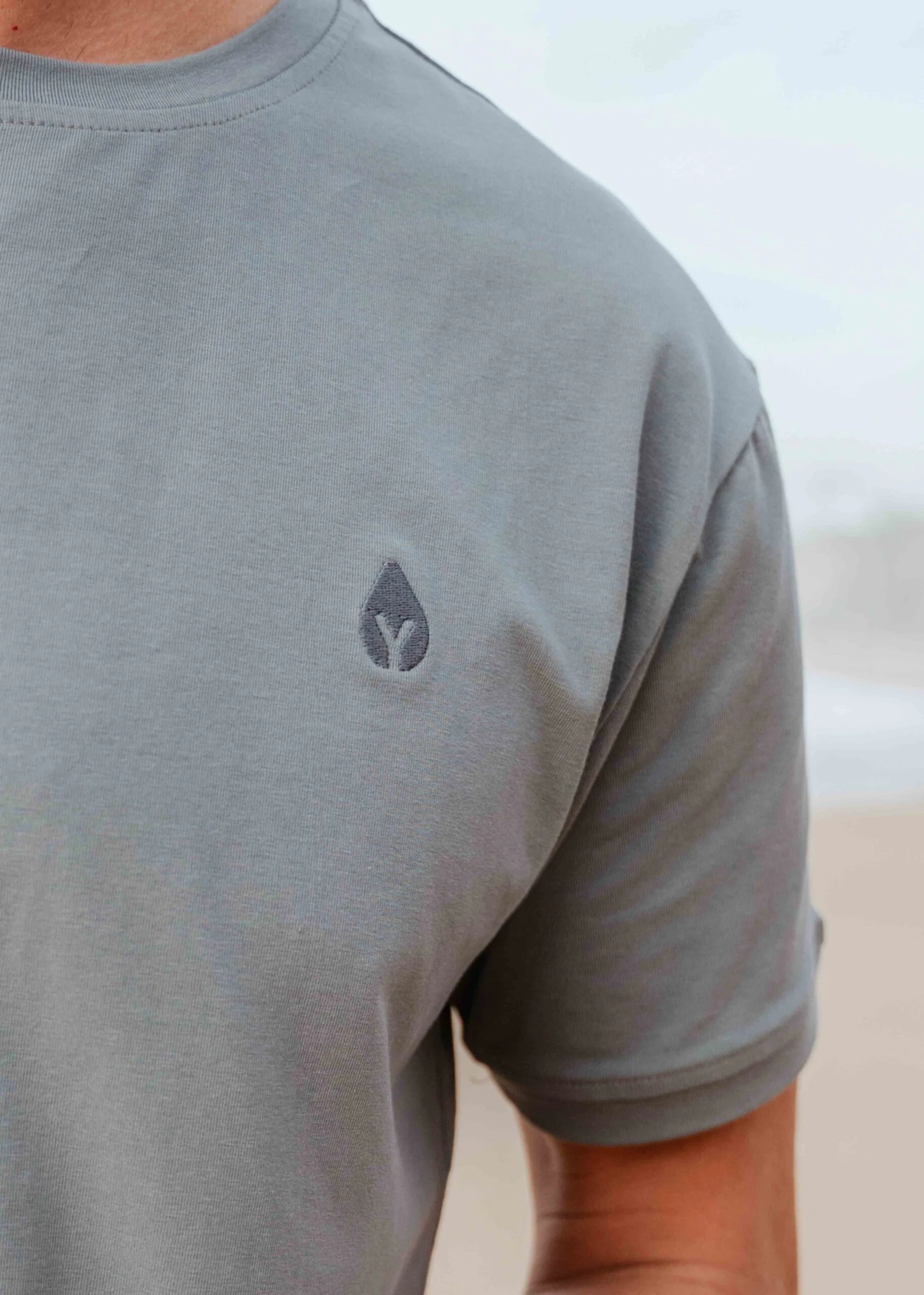 T-Shirt JOHANN UltimateGrey 11 T-Shirt JOHANN UltimateGrey – Bild 11