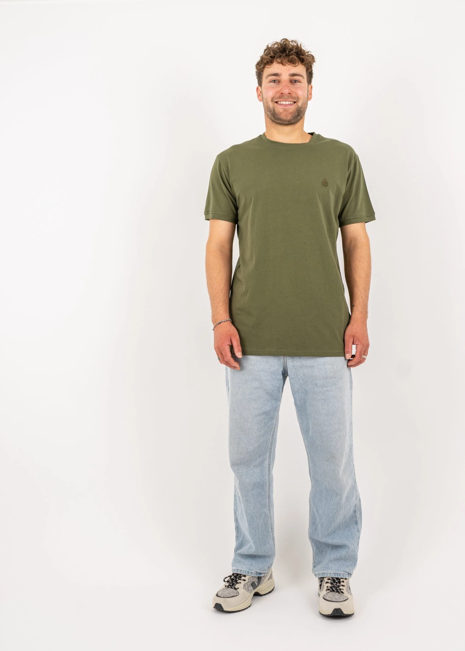 T-Shirt JOHANN Cypress 5 T-Shirt JOHANN Cypress – Bild 5