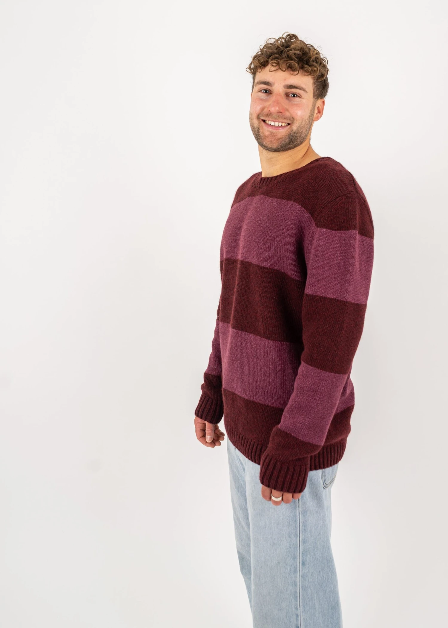 Strickpullover RIFFELT PlumViolettStriped 2 Strickpullover RIFFELT PlumViolettStriped – Bild 2