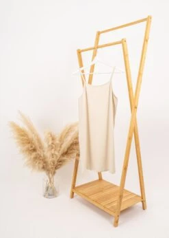 Musselin-Kleid HERMOSA Schokolade 13 Musselin-Kleid HERMOSA Schokolade -Noorlys sommer nachhaltig faire mode bio summer kleid hermosa 6 b244c765 d7e9 4073 b5a8 59f2eba8b9cf