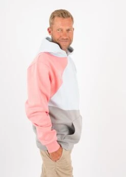 Hoodie DYNAAMIK FlamingoPink/IllusionBlue/UltimateGrey 7 Hoodie DYNAAMIK FlamingoPink/IllusionBlue/UltimateGrey -Noorlys sommer sweat nachhaltig faire mode bio materialien summer 14