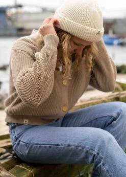 Wollmütze LUAN Wollweiß 13 Wollmütze LUAN Wollweiß -Noorlys summer knit spring bio nachhaltig fair produziert oeko cool schoen men women kleidung fresh neu sommer 19