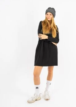 Kleid NORDFLAAR Black -Noorlys winter fair studio cozy schoen nachhaltig faire mode bio summer 231