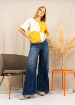 T-Shirt FIERNKANT HoneyGold/PearledIvory 19 T-Shirt FIERNKANT HoneyGold/PearledIvory -Noorlys winter fair studio cozy schoen nachhaltig faire mode bio summer 312