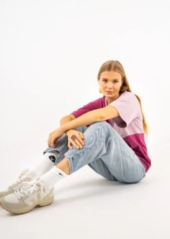 T-Shirt FIERNKANT Beaujolais/Mauve 12 T-Shirt FIERNKANT Beaujolais/Mauve -Noorlys winter fair studio cozy schoen nachhaltig faire mode bio summer 46
